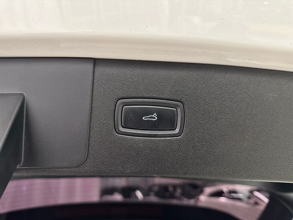 Porsche Cayenne 2018 Valkoinen