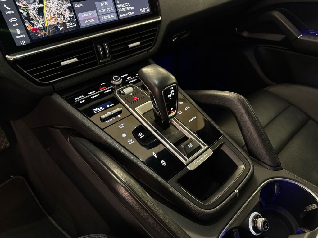 Porsche Cayenne 2018 Valkoinen