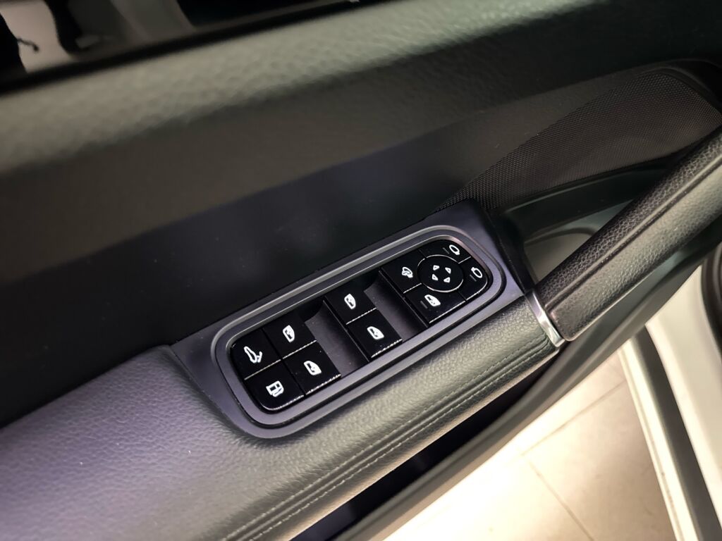 Porsche Cayenne 2018 Valkoinen