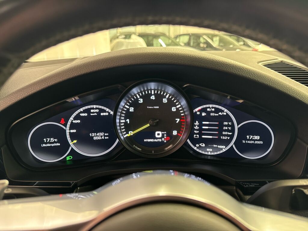 Porsche Cayenne 2018 Valkoinen