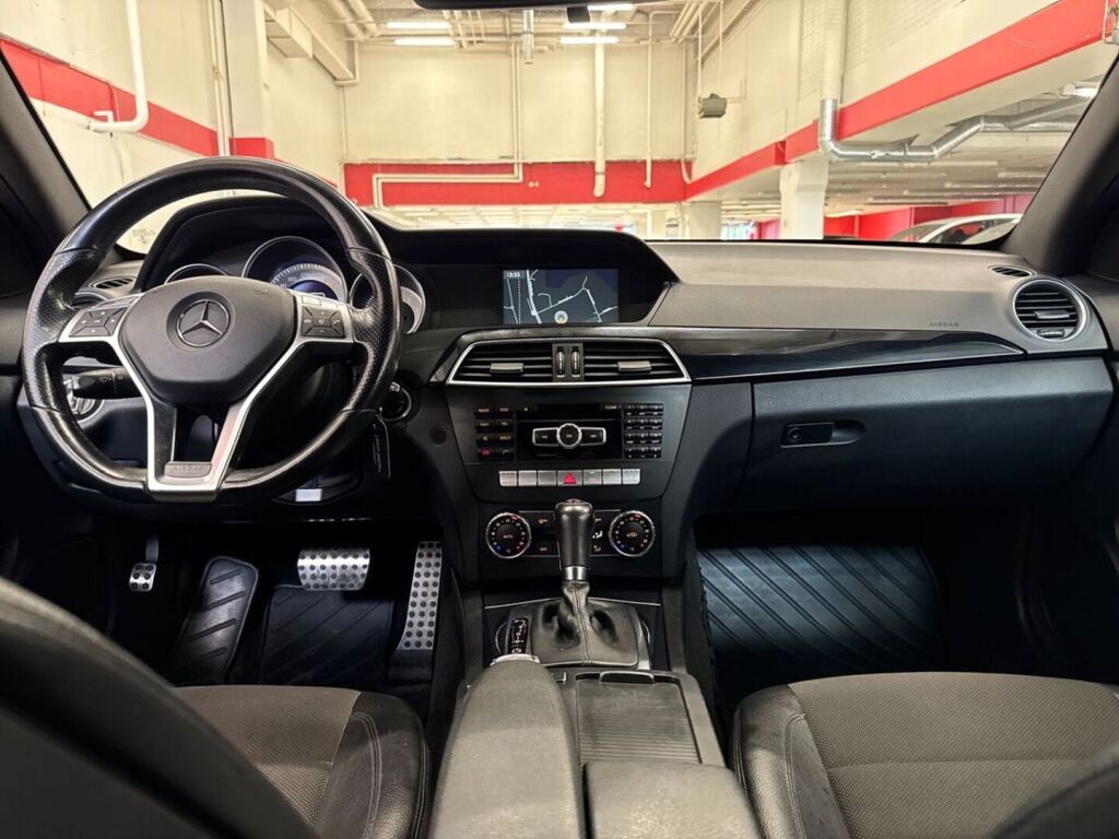 Mercedes-Benz C 2012 Sininen