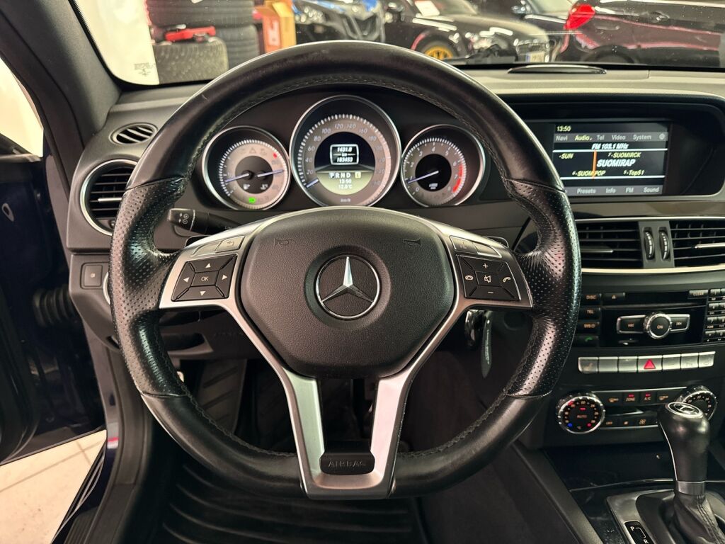 Mercedes-Benz C 2012 Sininen
