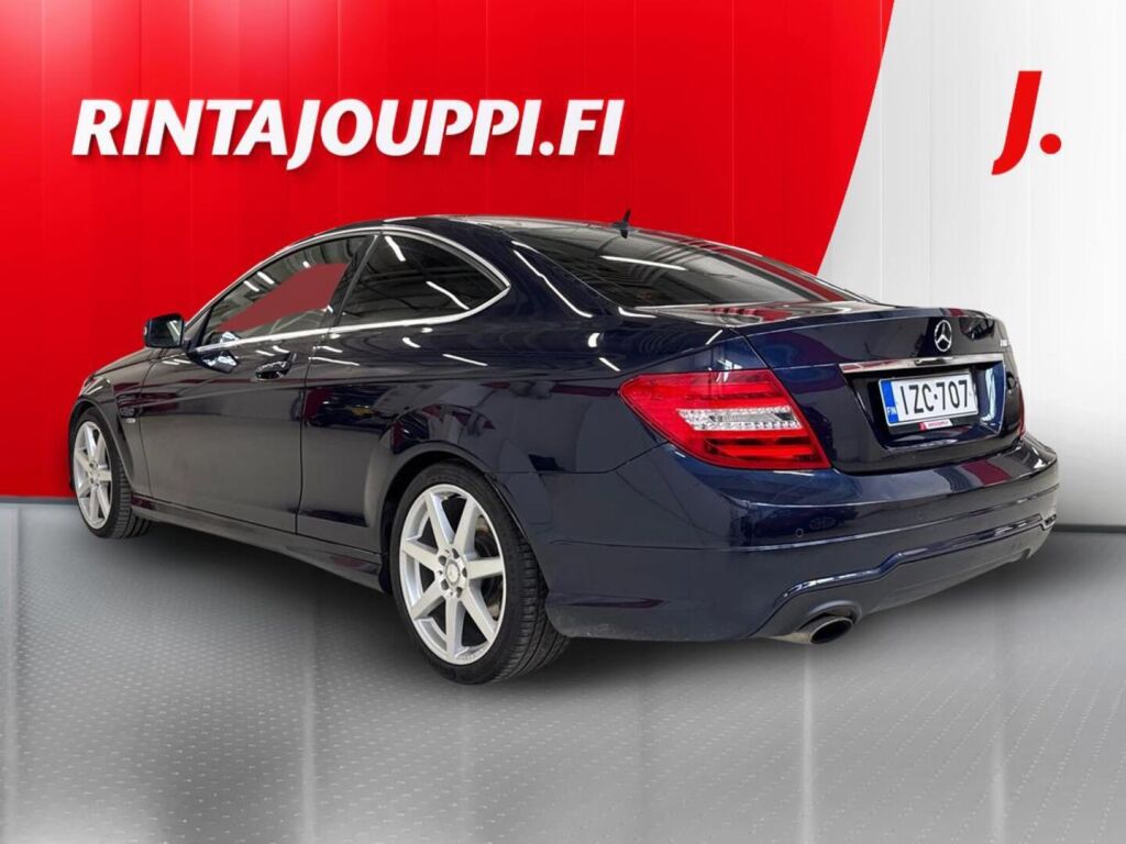 Mercedes-Benz C 2012 Sininen