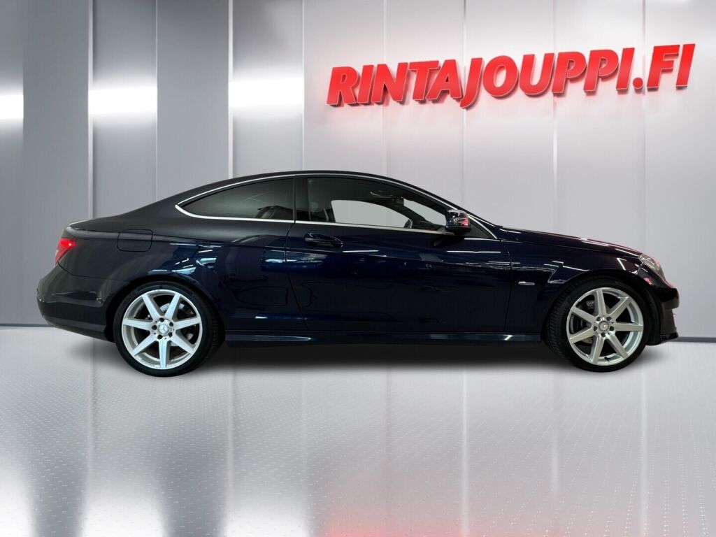 Mercedes-Benz C 2012 Sininen
