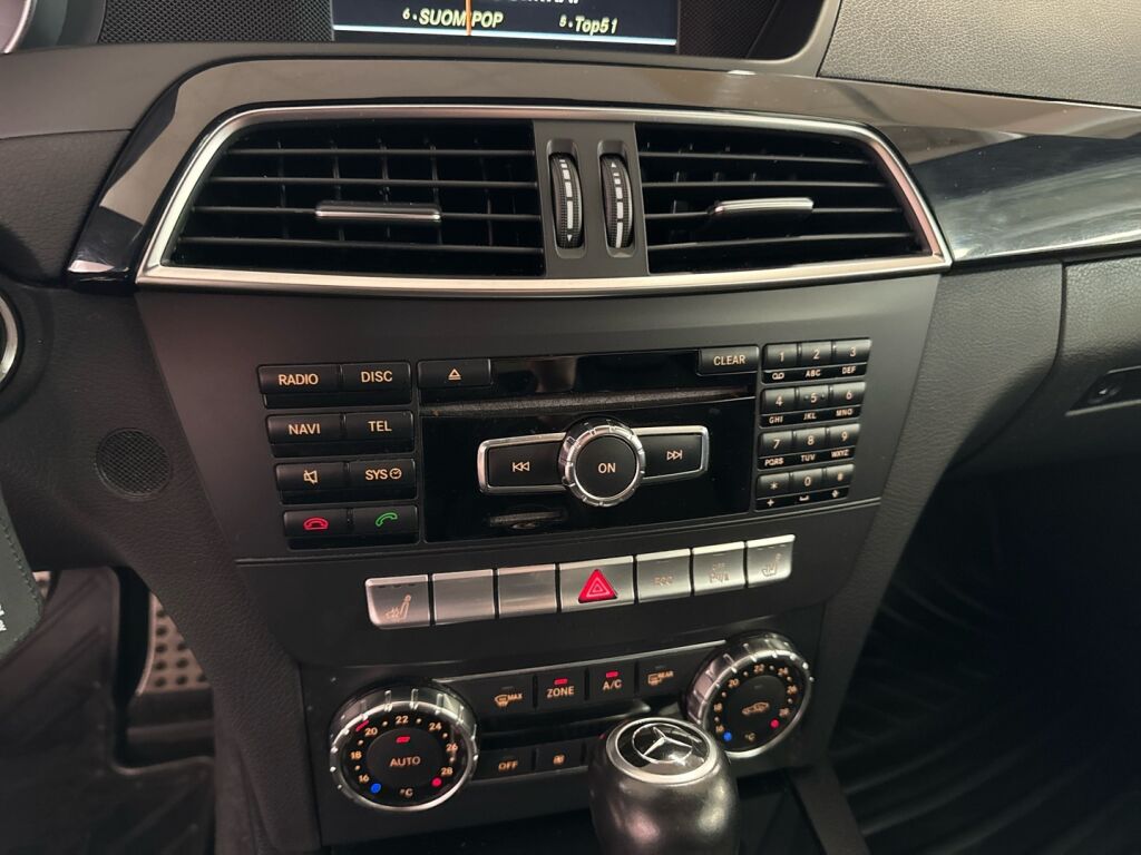 Mercedes-Benz C 2012 Sininen