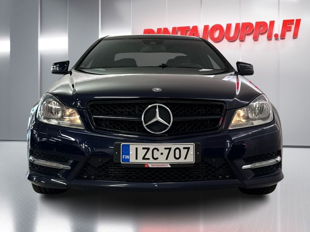 Mercedes-Benz C 2012 Sininen