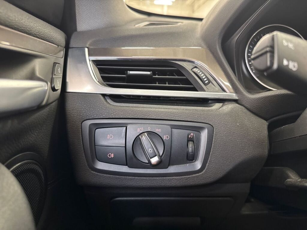 BMW X1 2017 Valkoinen