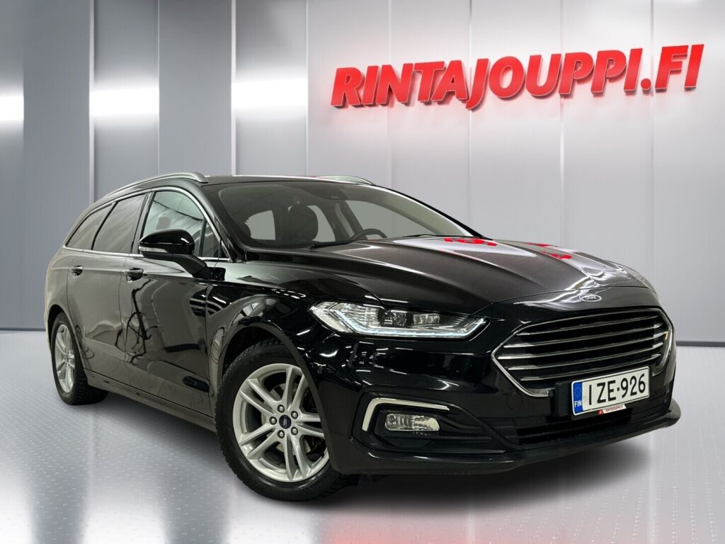 Ford Mondeo 2021 Musta