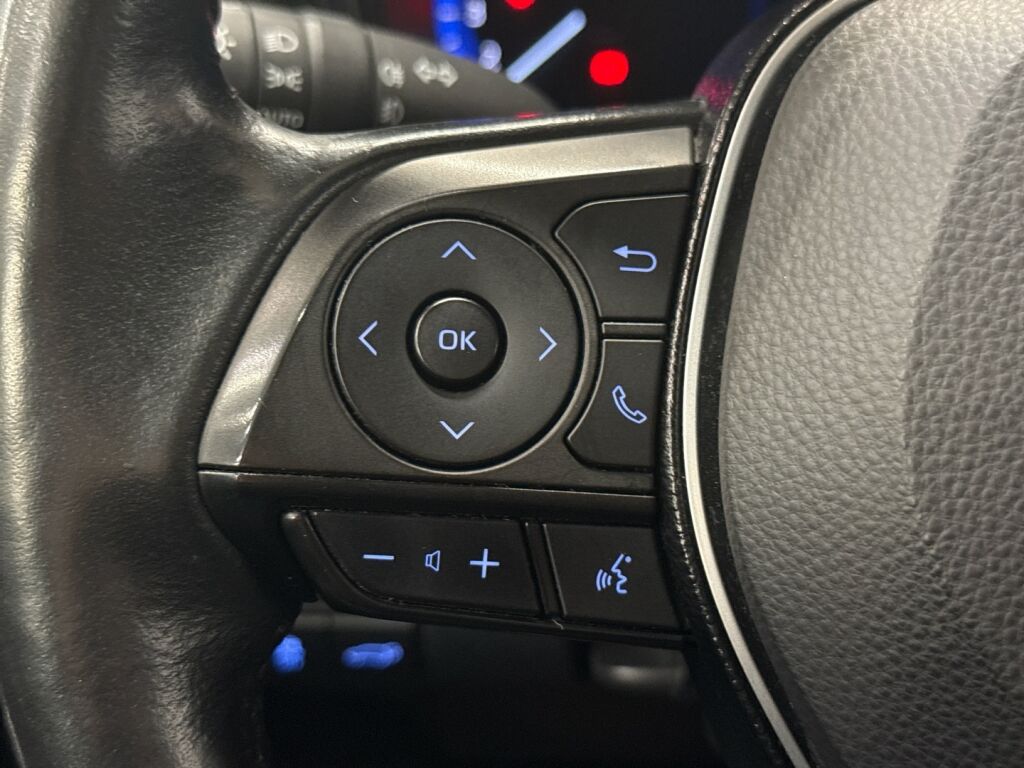 Toyota Corolla 2020 Musta