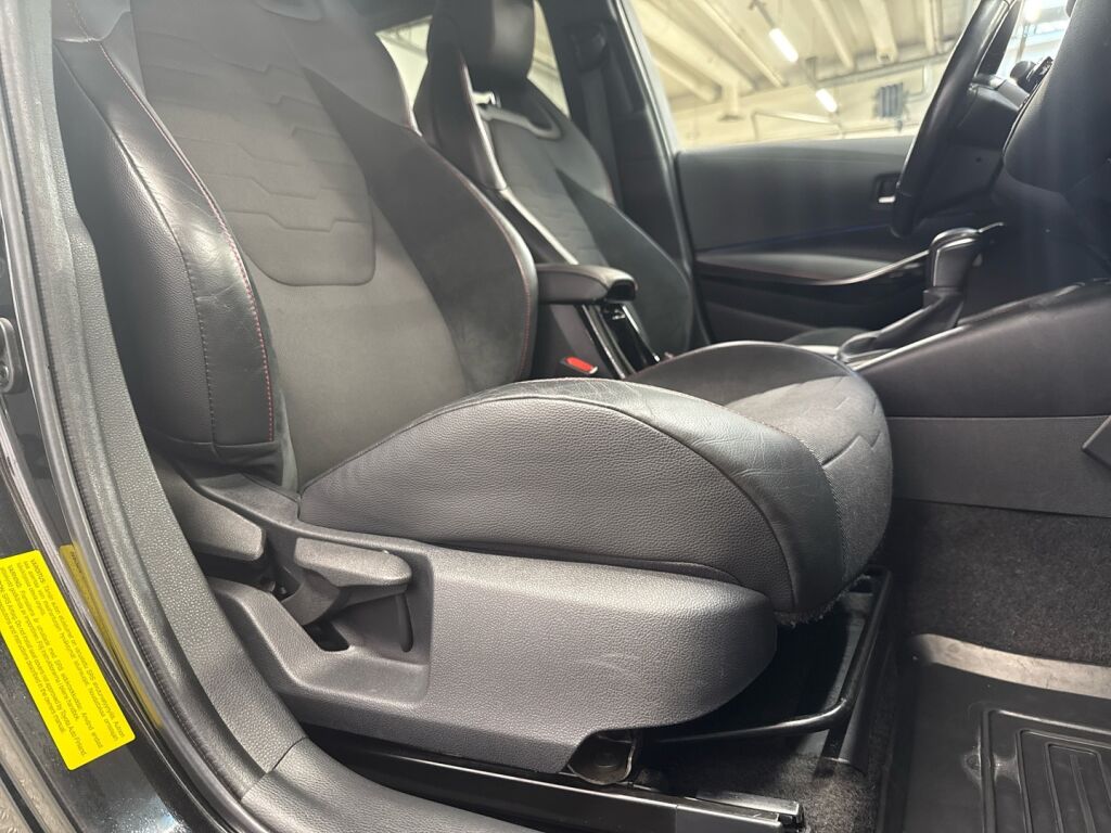 Toyota Corolla 2020 Musta