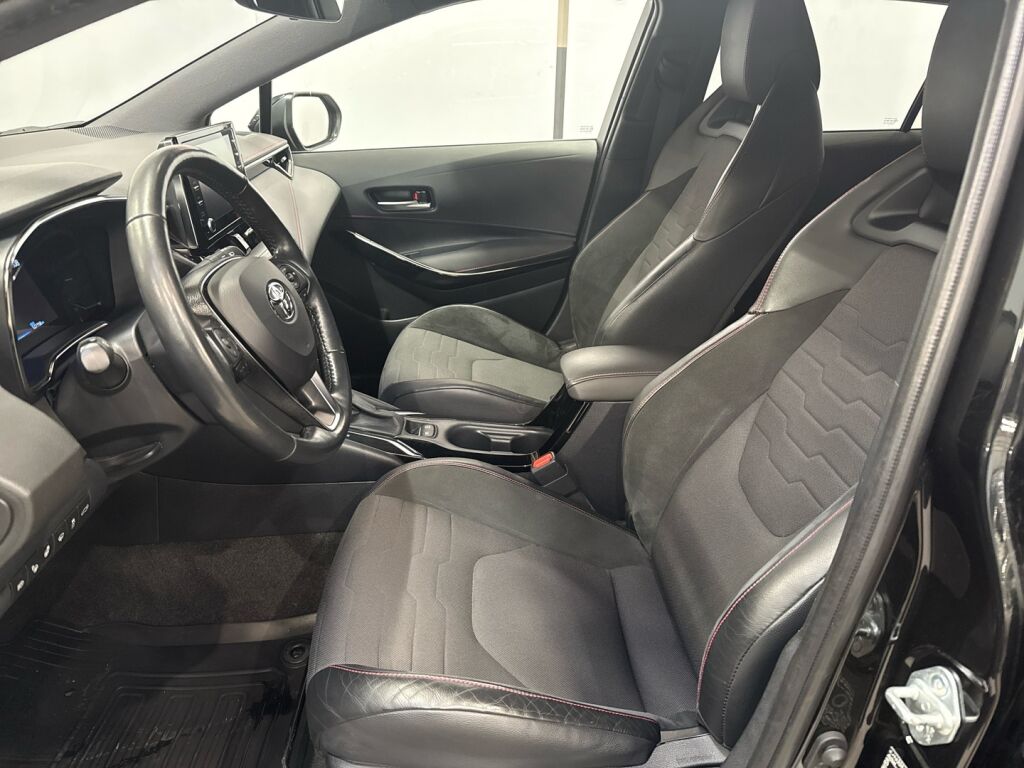 Toyota Corolla 2020 Musta