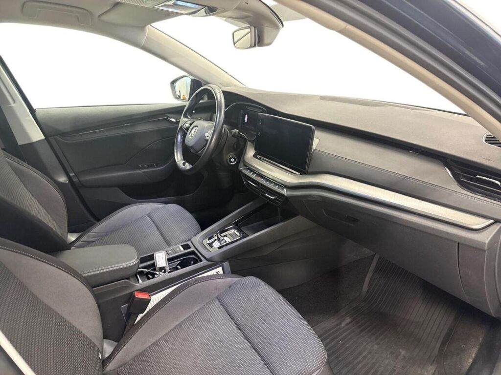 Skoda Octavia 2020 Sininen