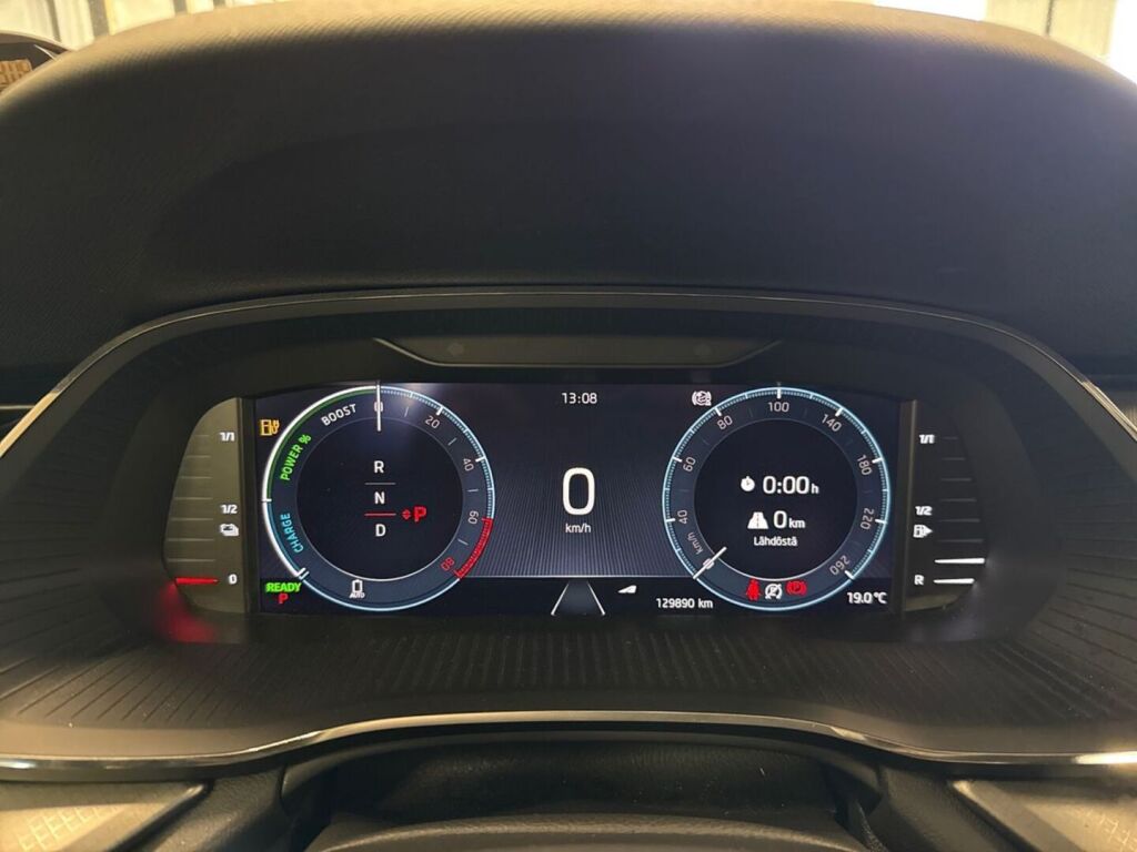 Skoda Octavia 2020 Sininen