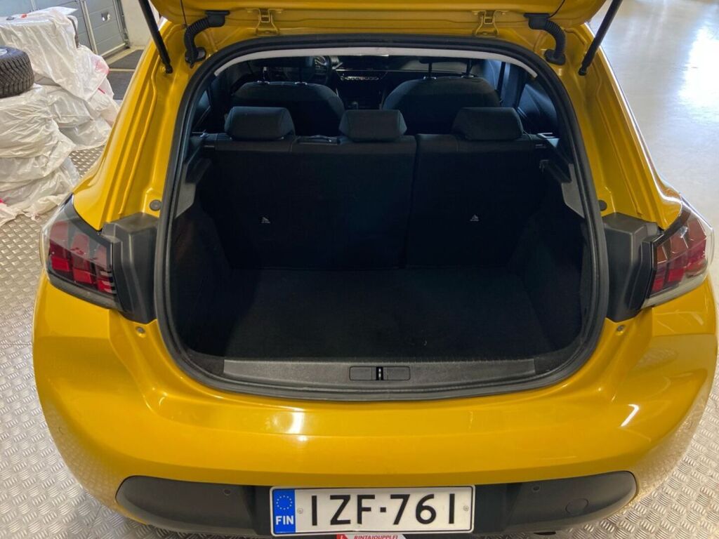 Peugeot 208 2020 Oranssi