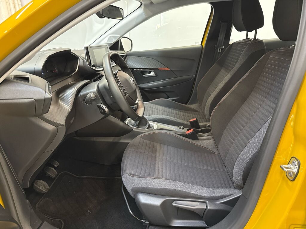 Peugeot 208 2020 Oranssi