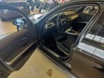 BMW 323 2005 Musta