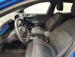 Ford Focus 2021 Sininen