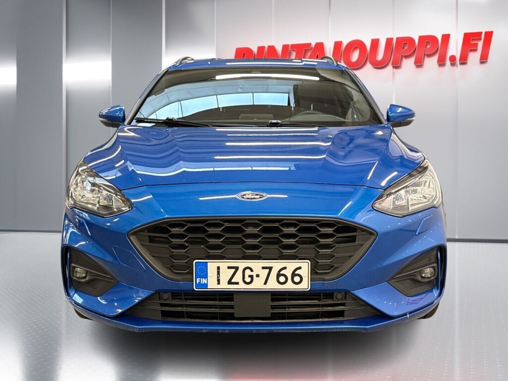 Ford Focus 2021 Sininen