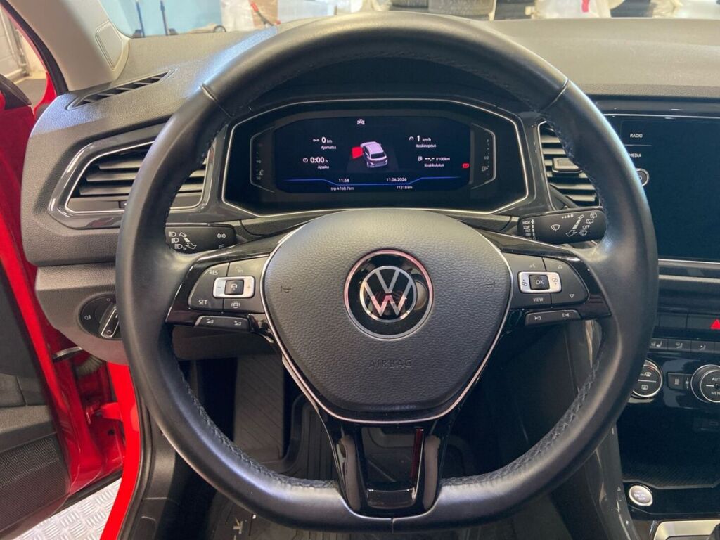 Volkswagen T-Roc 2021 Punainen