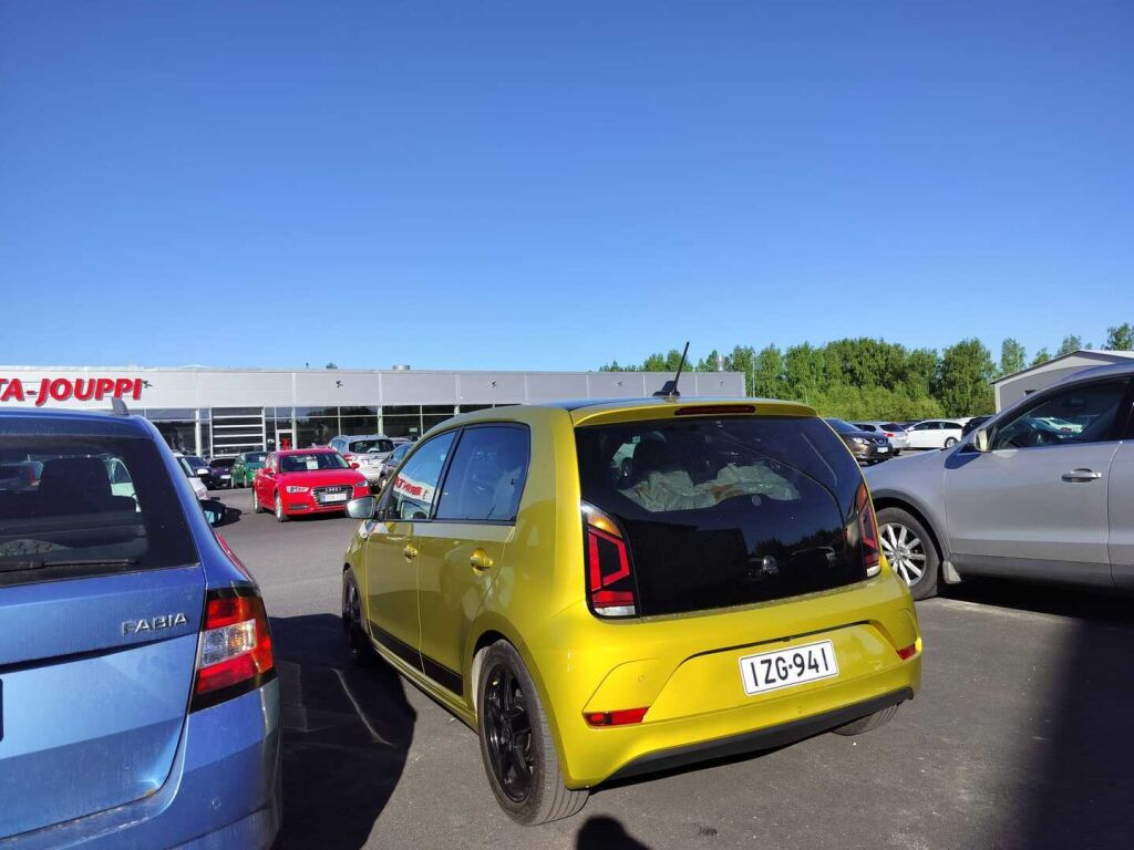 Volkswagen up! 2020 Keltainen
