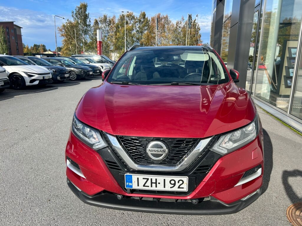 Nissan Qashqai 2020 Punainen