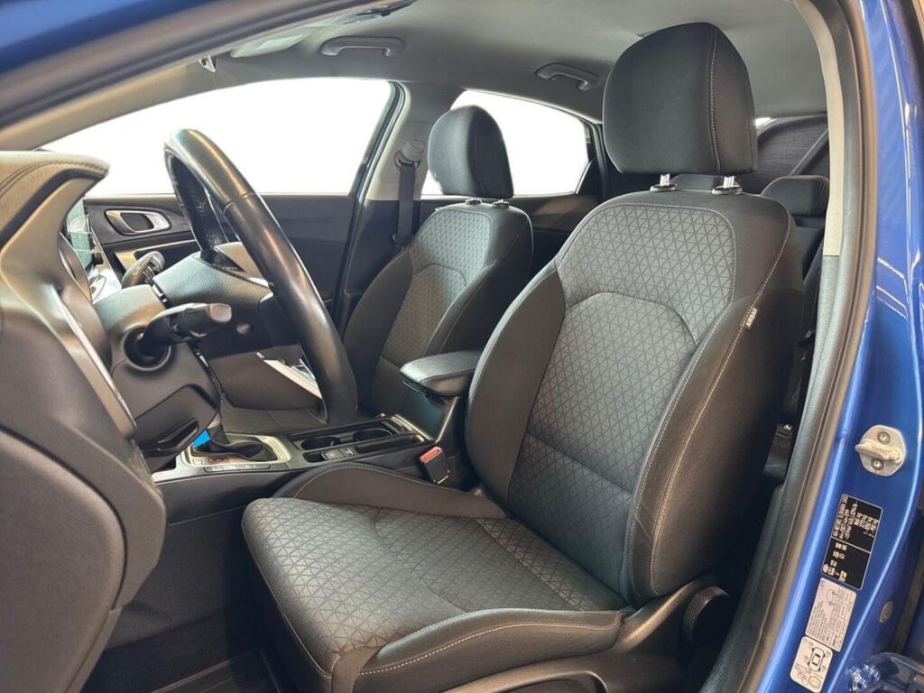Kia XCeed 2020 Metallinhohto Sininen