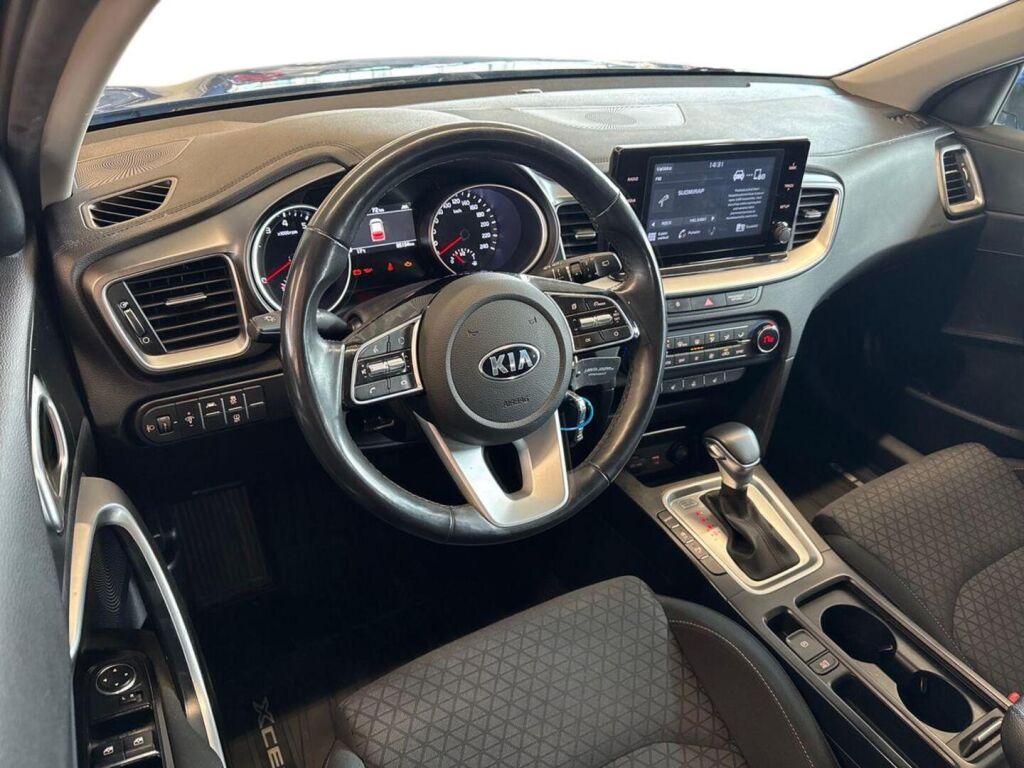 Kia XCeed 2020 Metallinhohto Sininen