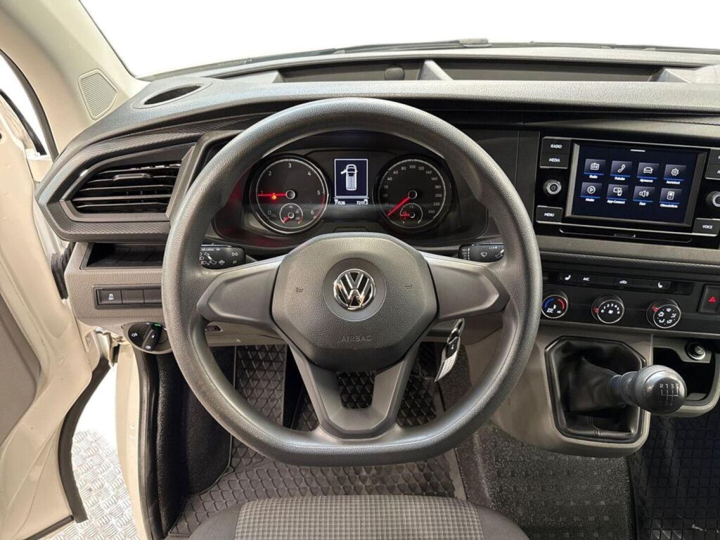 Volkswagen Transporter 2020 Valkoinen
