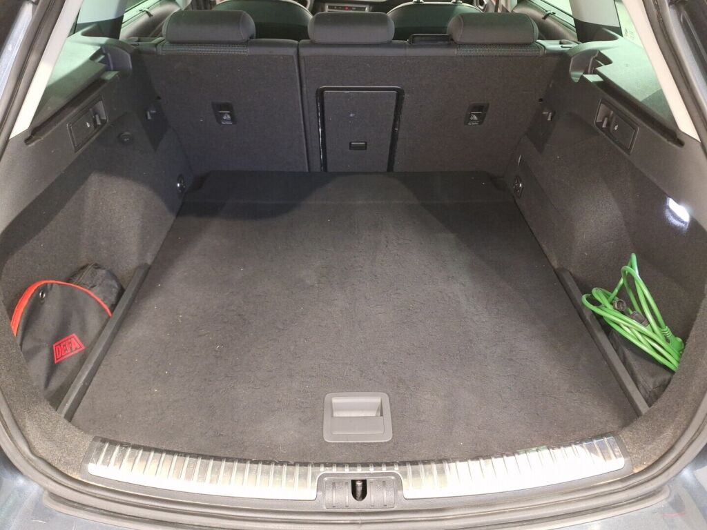 Seat Leon Sportourer ST 2020 Harmaa