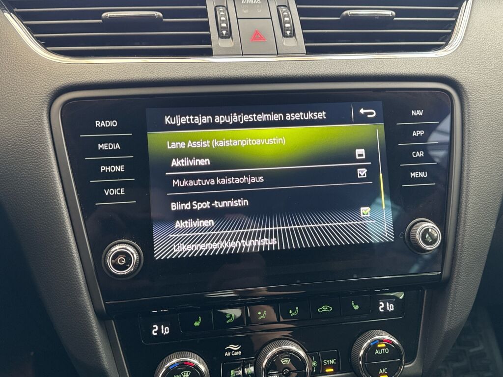 Skoda Octavia 2020 Valkoinen