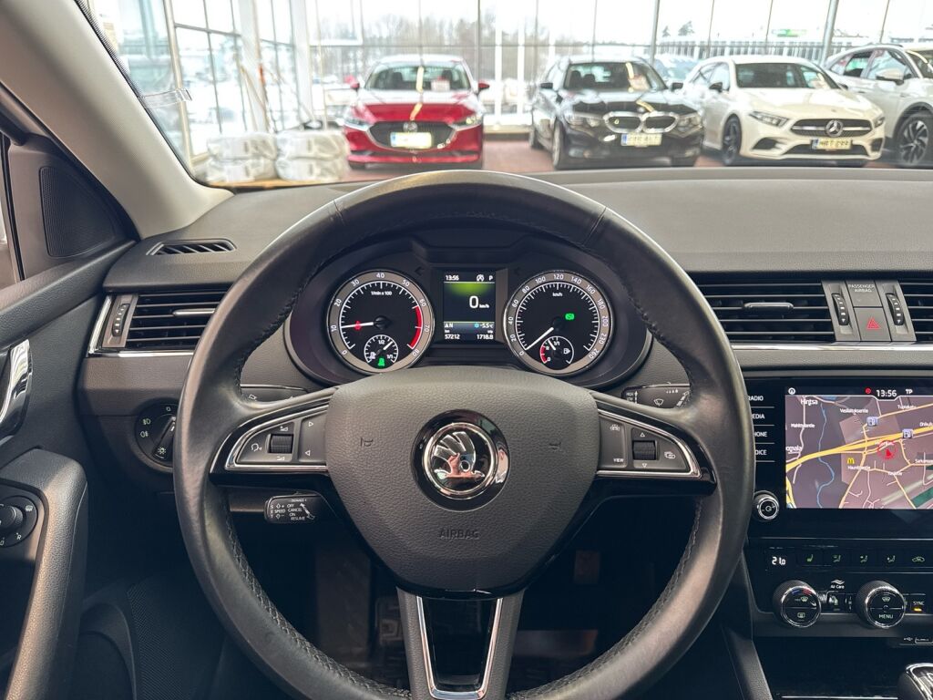 Skoda Octavia 2020 Valkoinen