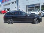 Mercedes-Benz C 2021 Musta