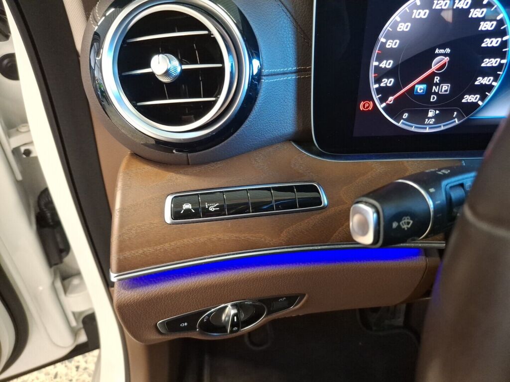 Mercedes-Benz E 2019 Valkoinen