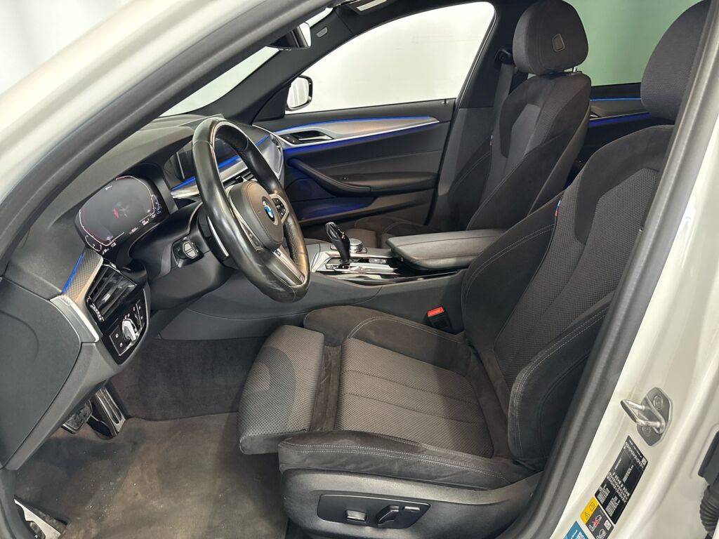 BMW 530 2020 Valkoinen