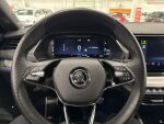 Skoda Octavia 2021 Sininen
