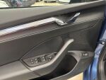 Skoda Octavia 2021 Sininen