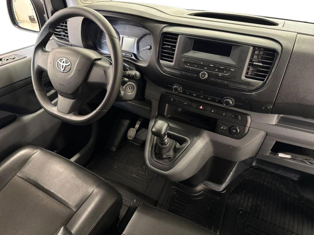 Toyota Proace 2021 Valkoinen