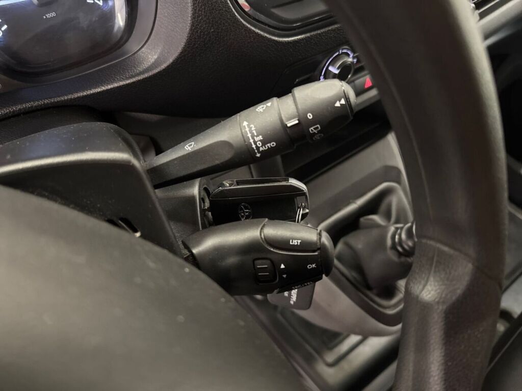 Toyota Proace 2021 Valkoinen