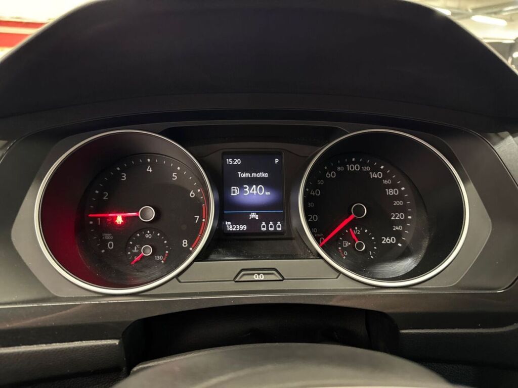 Volkswagen Tiguan 2021 Valkoinen