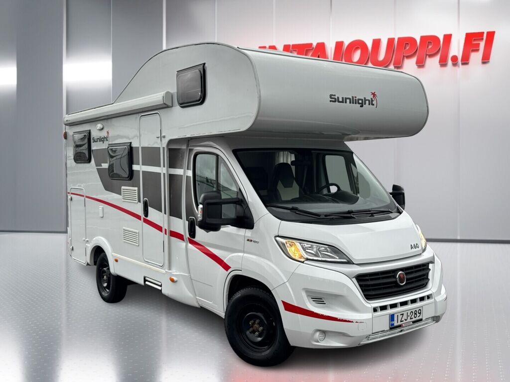 Sunlight A 60 2021 Valkoinen