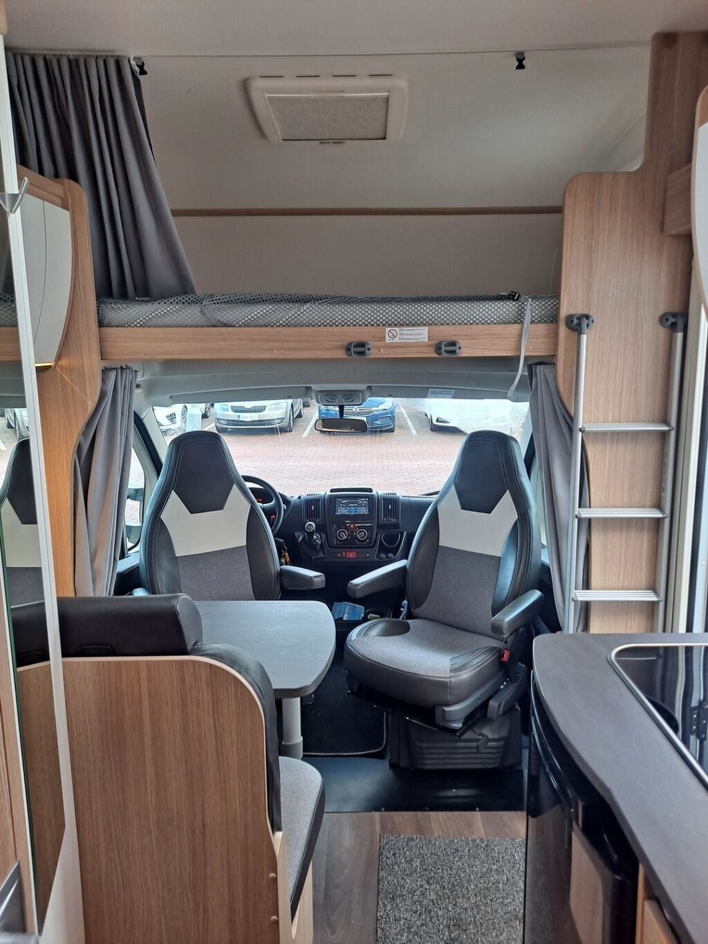 Sunlight A 60 2021 Valkoinen