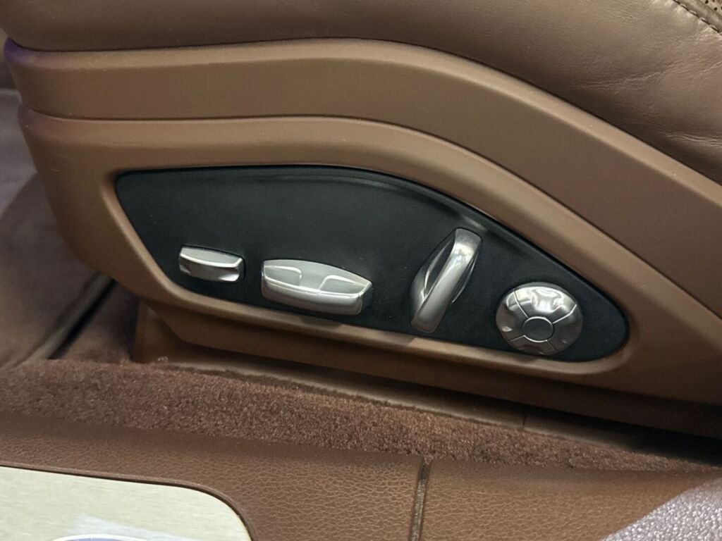 Porsche Panamera 2018 Harmaa