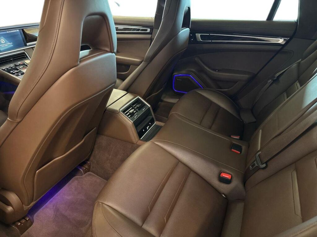 Porsche Panamera 2018 Harmaa