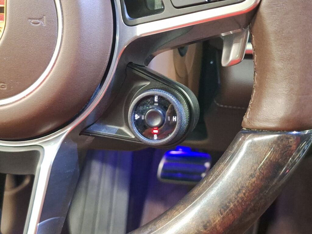 Porsche Panamera 2018 Harmaa