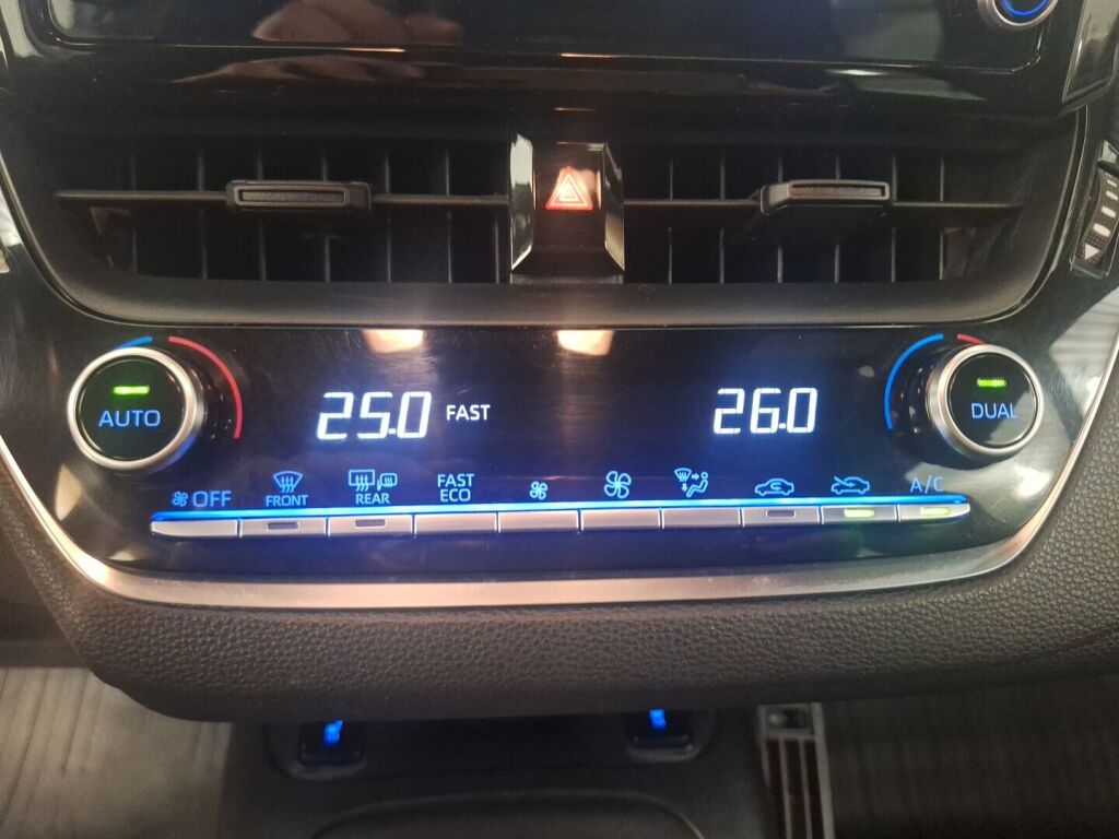 Toyota Corolla 2021 Ruskea (beige)