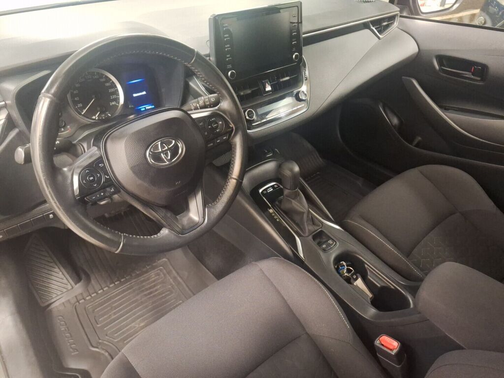 Toyota Corolla 2021 Ruskea (beige)