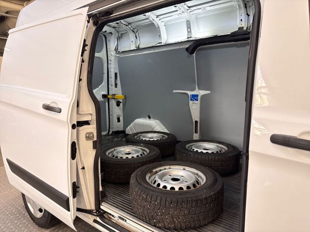 Ford Transit Custom 2021 Valkoinen