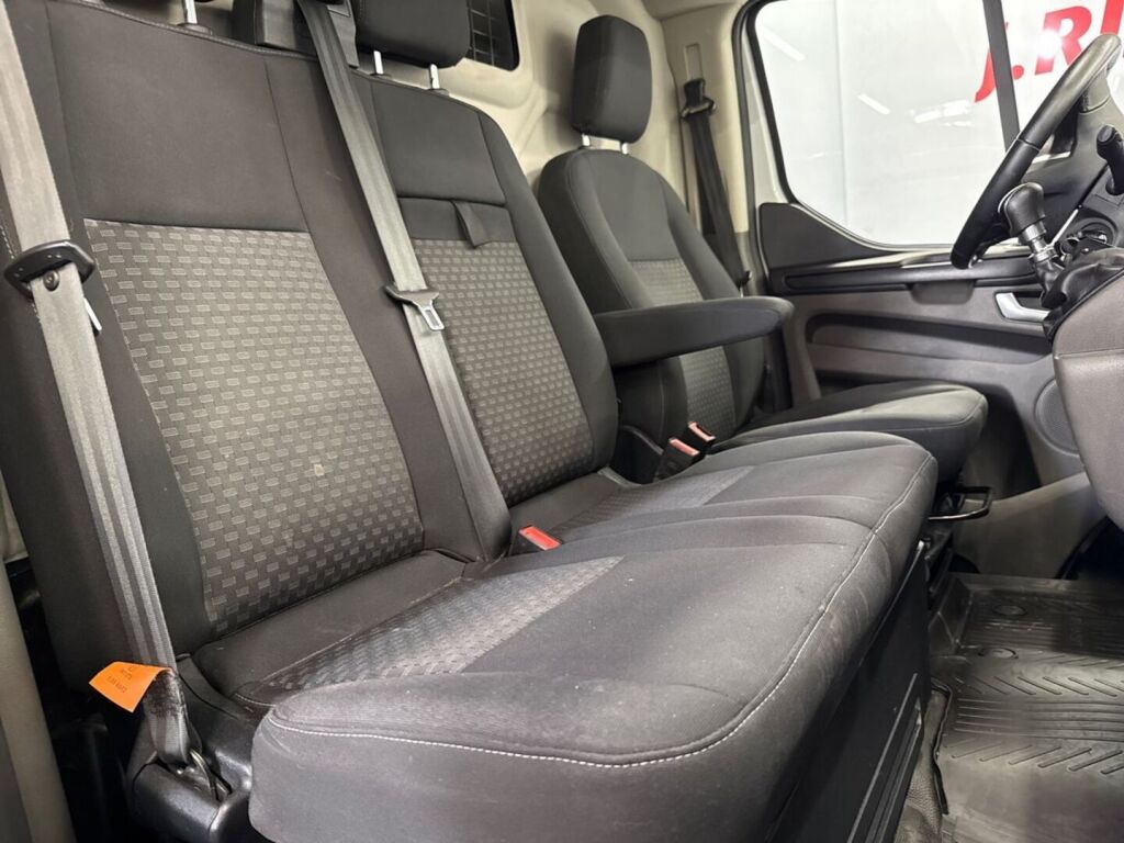Ford Transit Custom 2021 Valkoinen