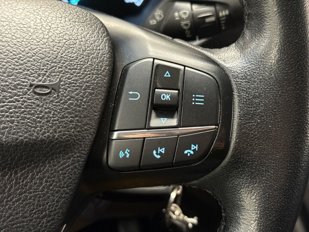 Ford Transit Custom 2021 Musta