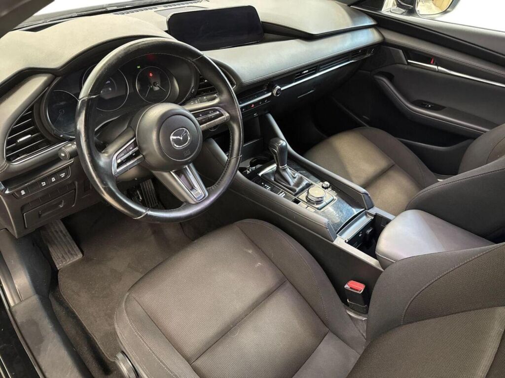 Mazda Mazda3 2021 Musta